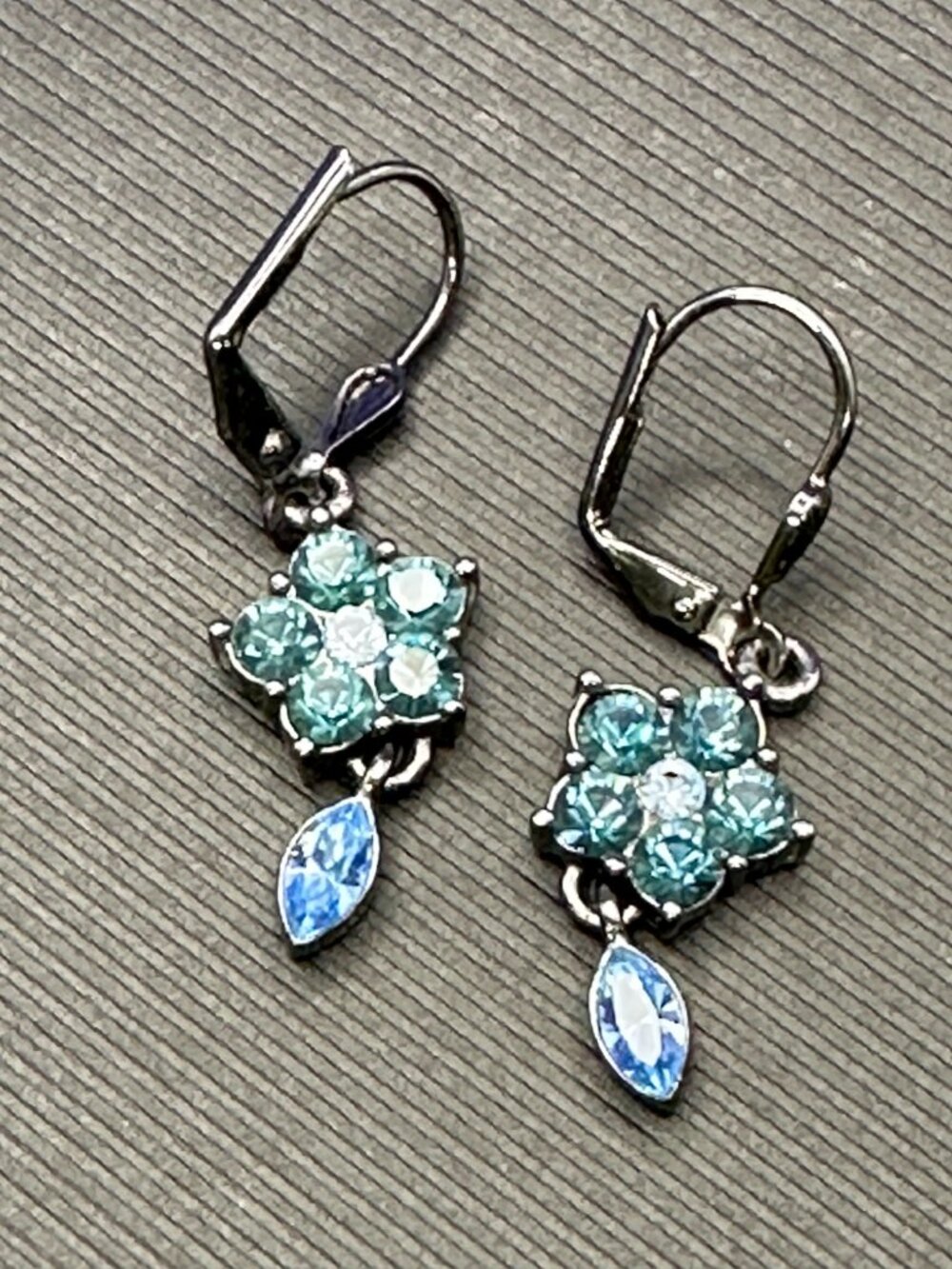 VTG Givenchy Crystal Star Flower Lever-Back Drop Earrings